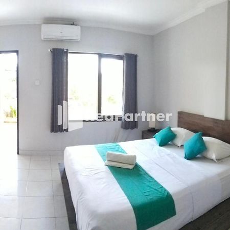 Pondok Sentana Guest House At Jalan Raya Uluwatu Redpartner Ungasan Eksteriør billede