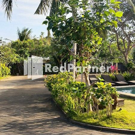 Pondok Sentana Guest House At Jalan Raya Uluwatu Redpartner Ungasan Eksteriør billede